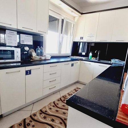 Guesthouse Bela 地拉那 外观 照片