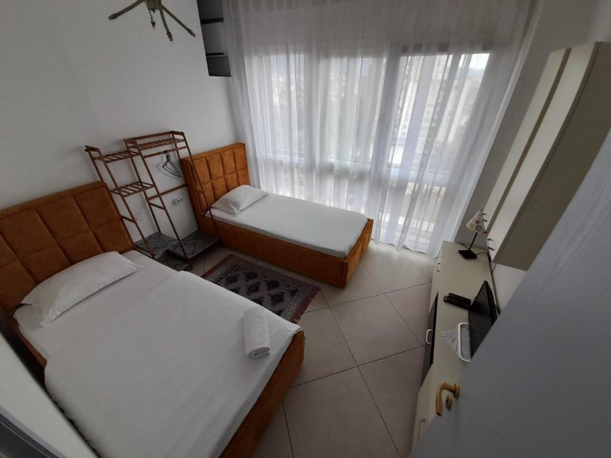 Guesthouse Bela 地拉那 外观 照片