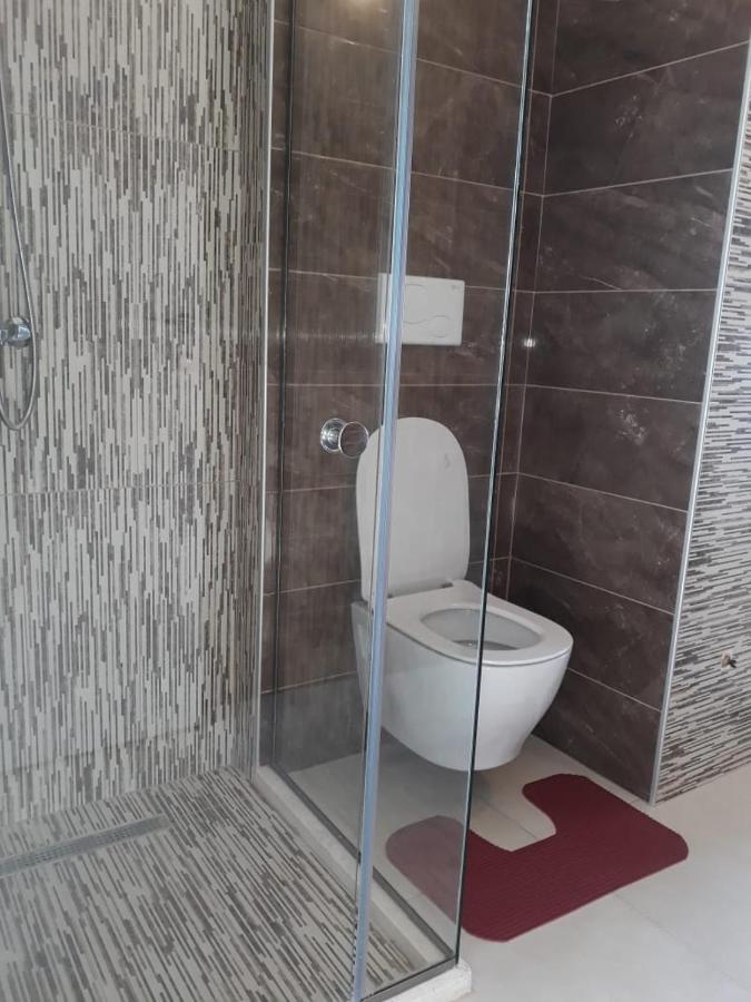 Guesthouse Bela 地拉那 外观 照片