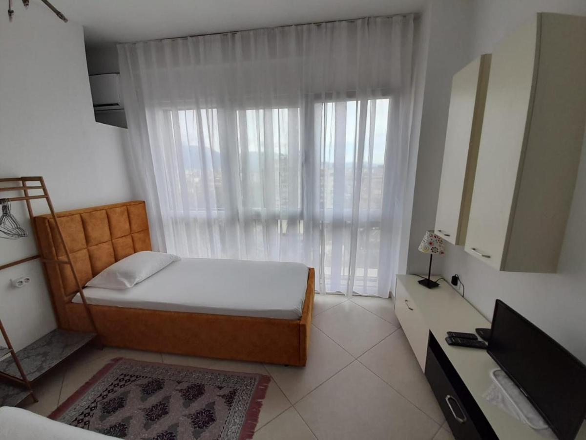 Guesthouse Bela 地拉那 外观 照片