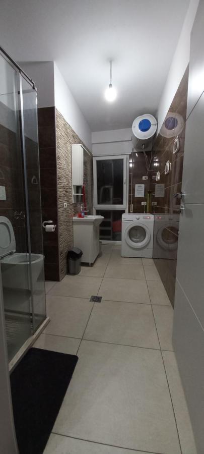 Guesthouse Bela 地拉那 外观 照片