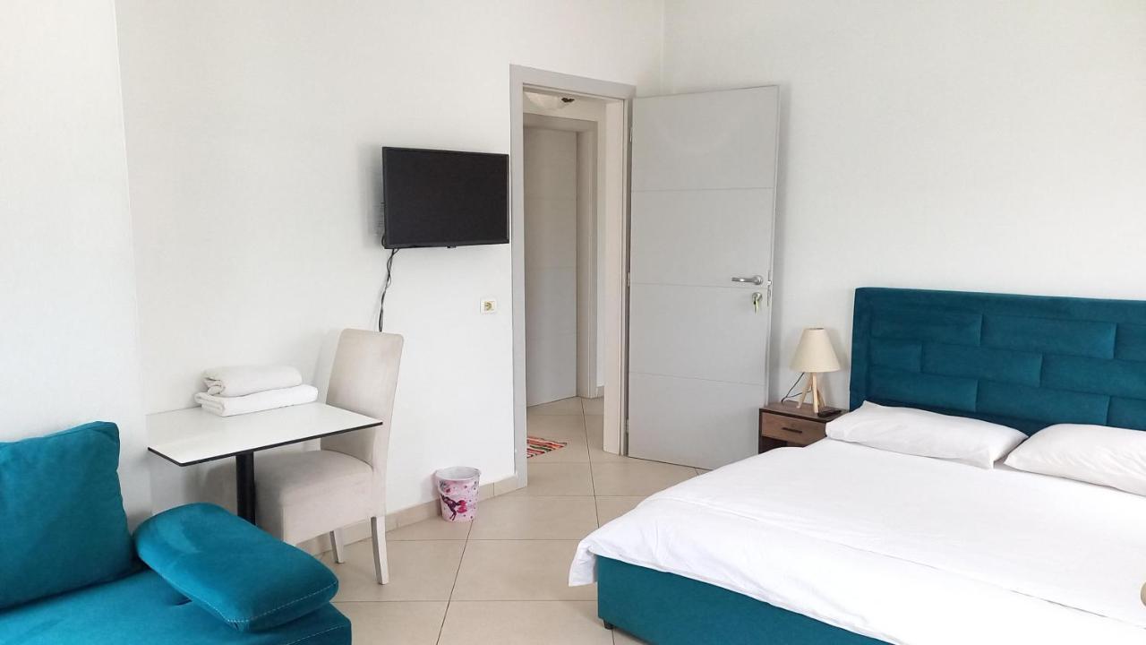 Guesthouse Bela 地拉那 外观 照片