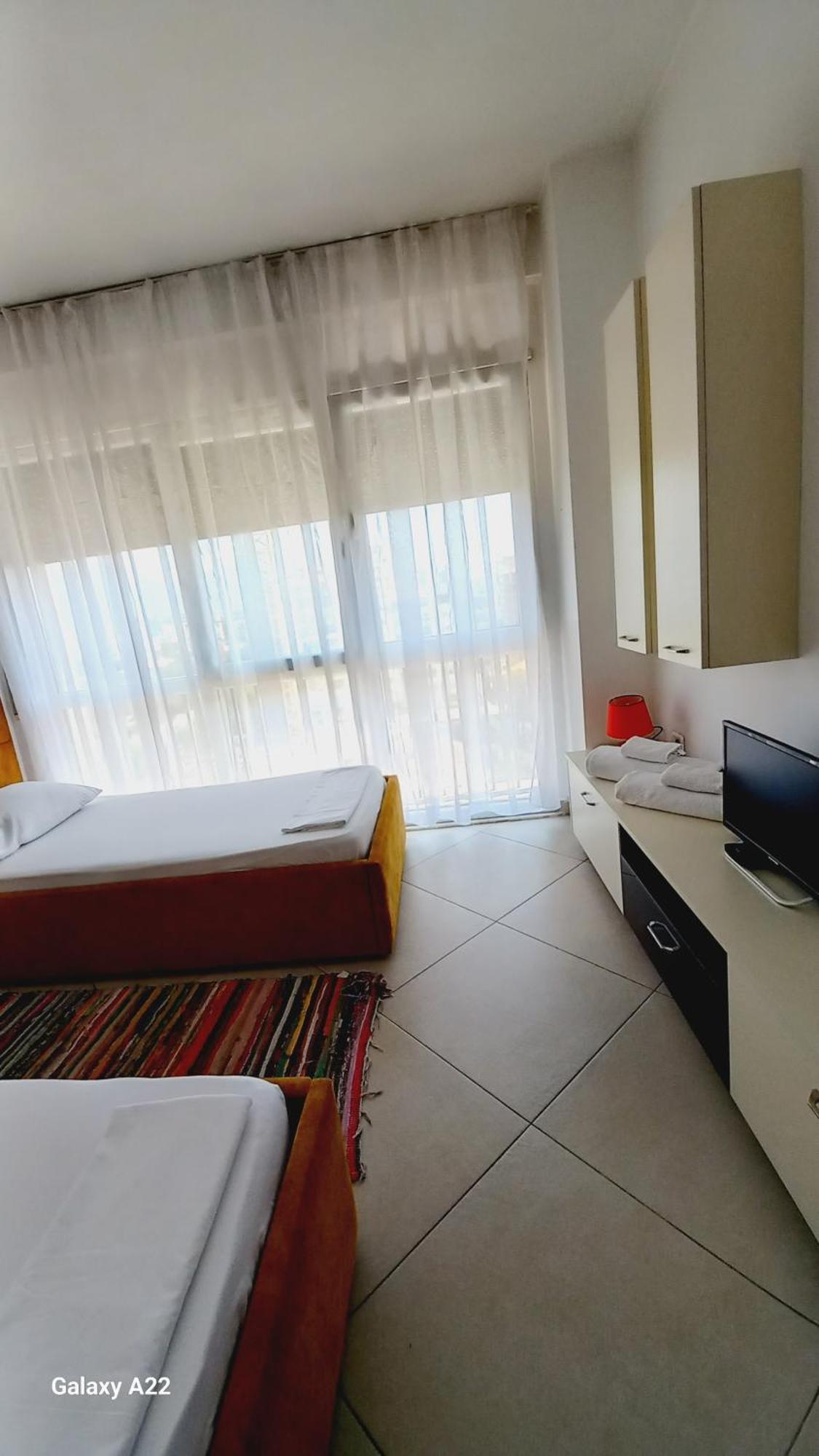 Guesthouse Bela 地拉那 外观 照片